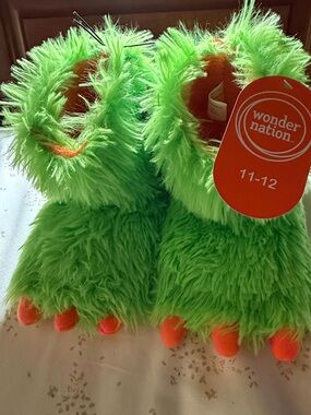 wonder nation Lime Green Fuzzy Monster Slippers with Orange Claws